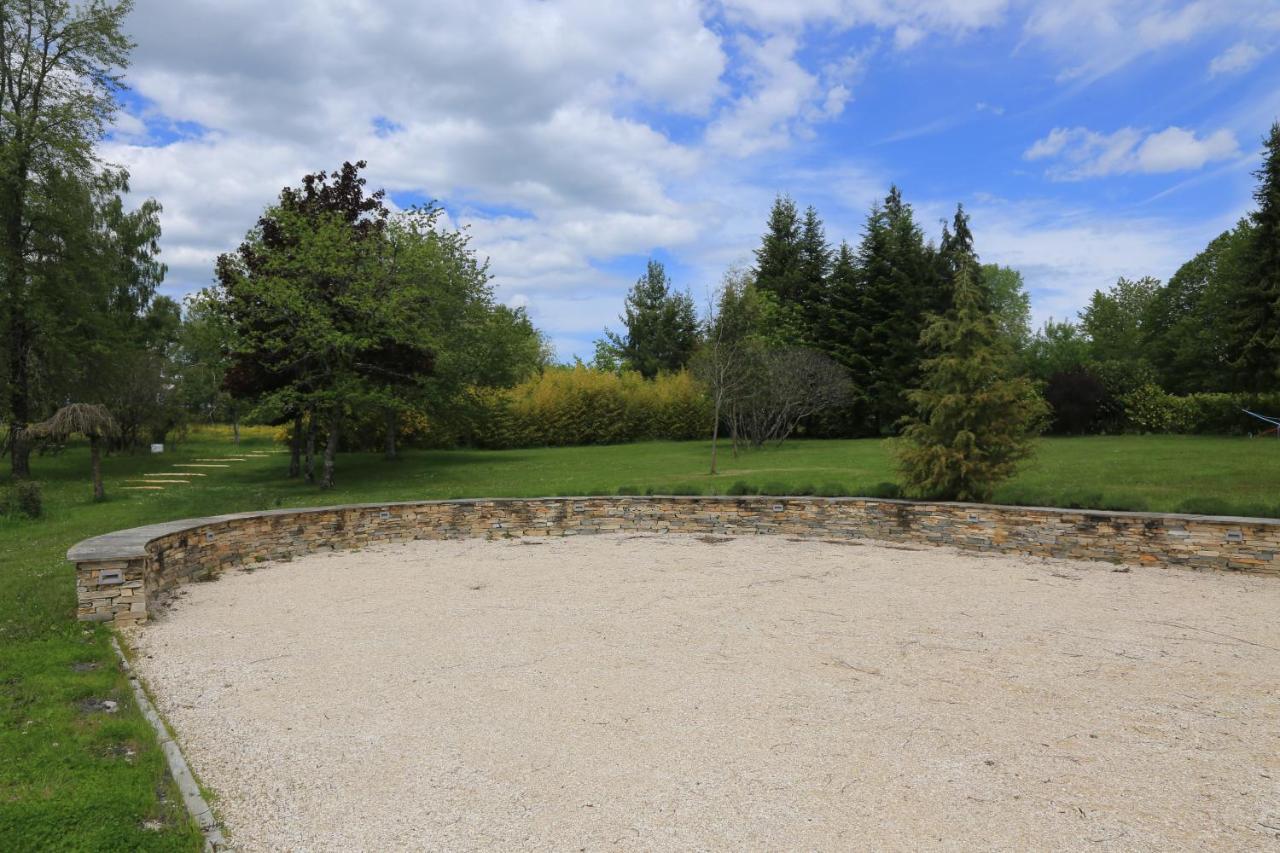 Chalvignac Hostellerie La Bruyere מראה חיצוני תמונה